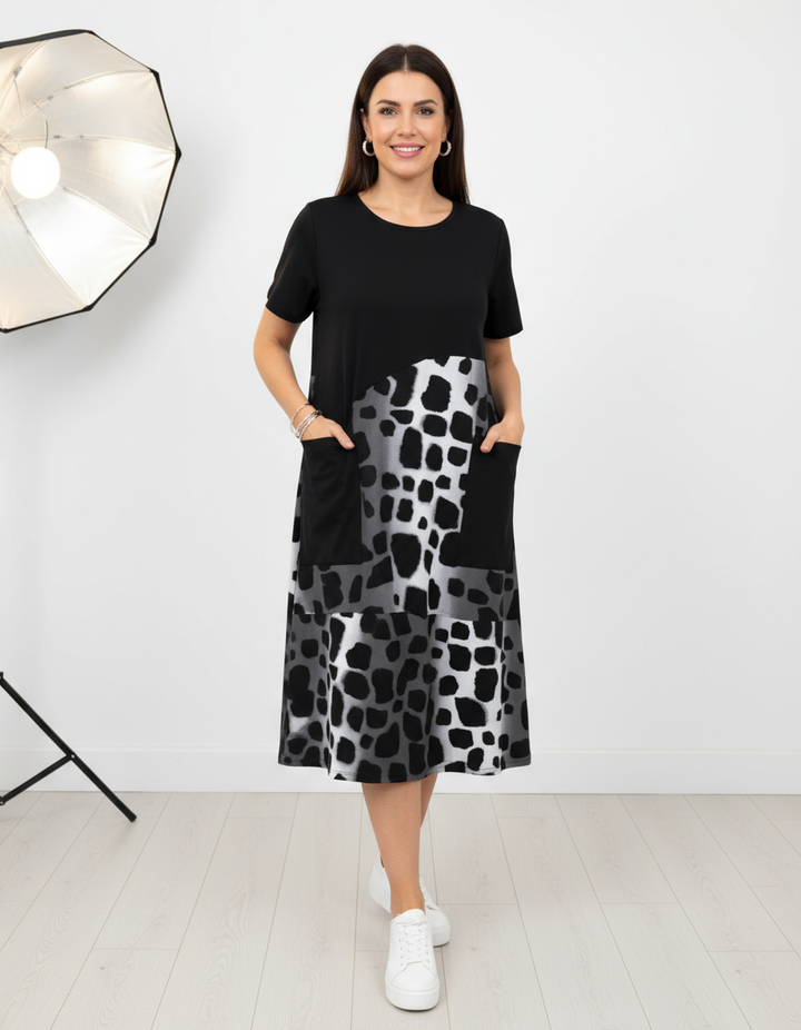 Mira | Comfy & Chic Animal Print Dress
